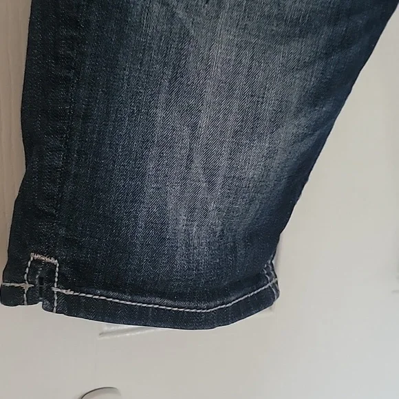 Miss Me Signature Rise Bermuda Blue Denim Shorts Size 28 Jean - Picture 4 of 6